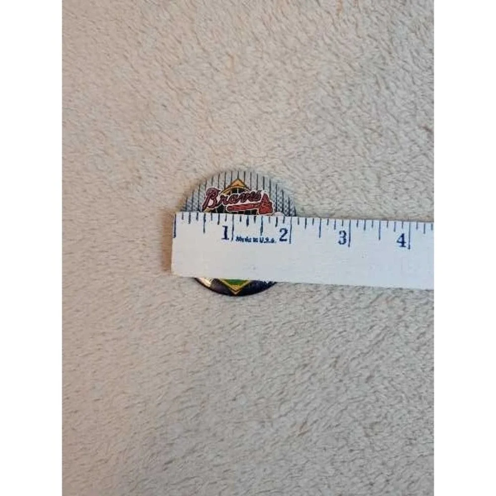 Atlanta Braves Baseball Pin Vintage NWT - Collectible MLB Fan Gear